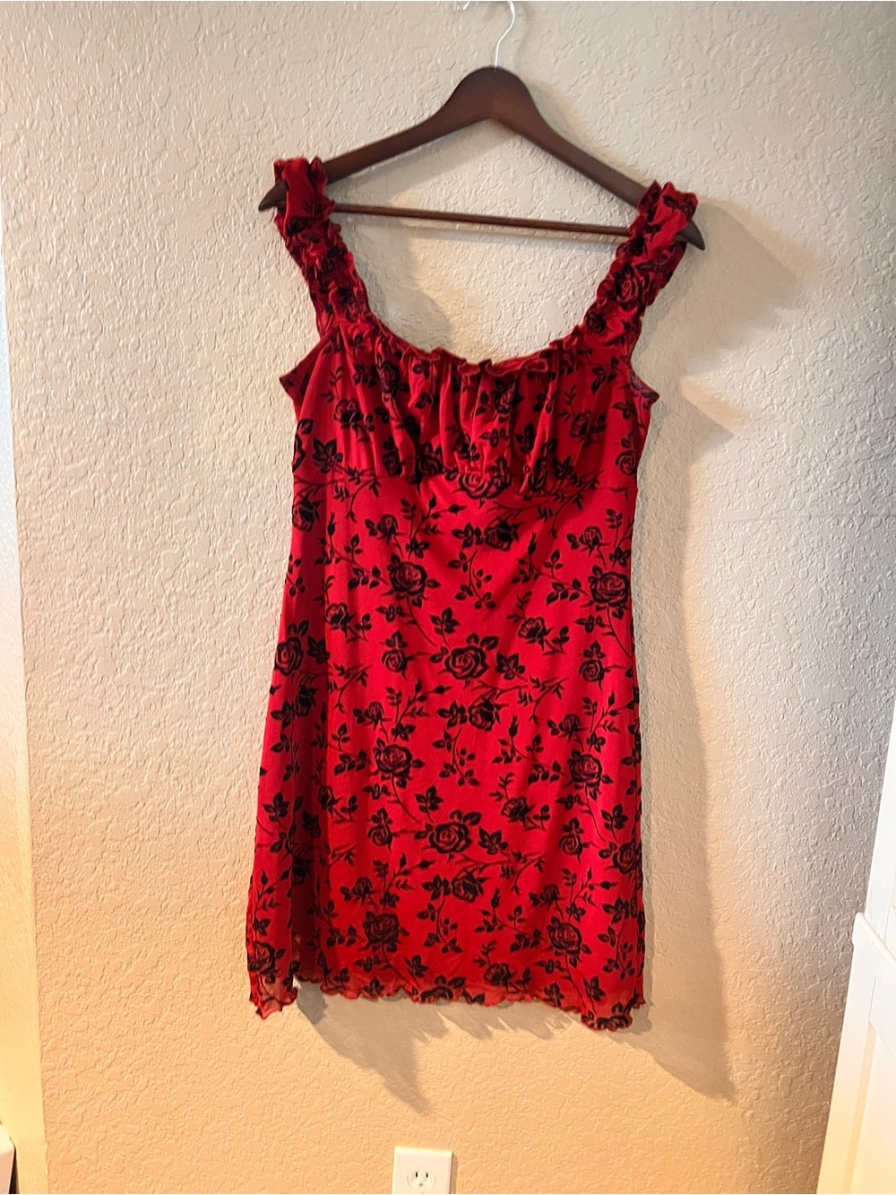🐝Mixed Threads Red Floral Ruffle Strap Dress Size L